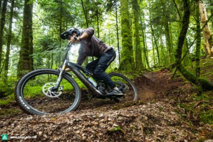 Αποκλειστικά ηλεκτρικά ποδήλατα 2025