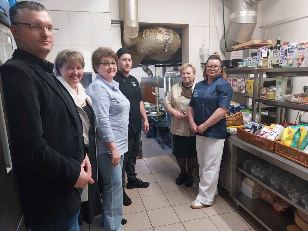 Manor House Ecarf 2025 Έλεγχος κουζίνας