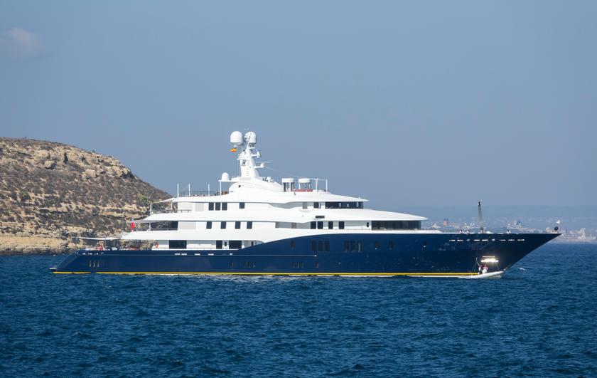 &Delta;&omega;&rho;&epsilon;ά&nu; 840=&sigma;&upsilon;&mu;&phi;&omega;&nu;ί&alpha; Bernard Arnault