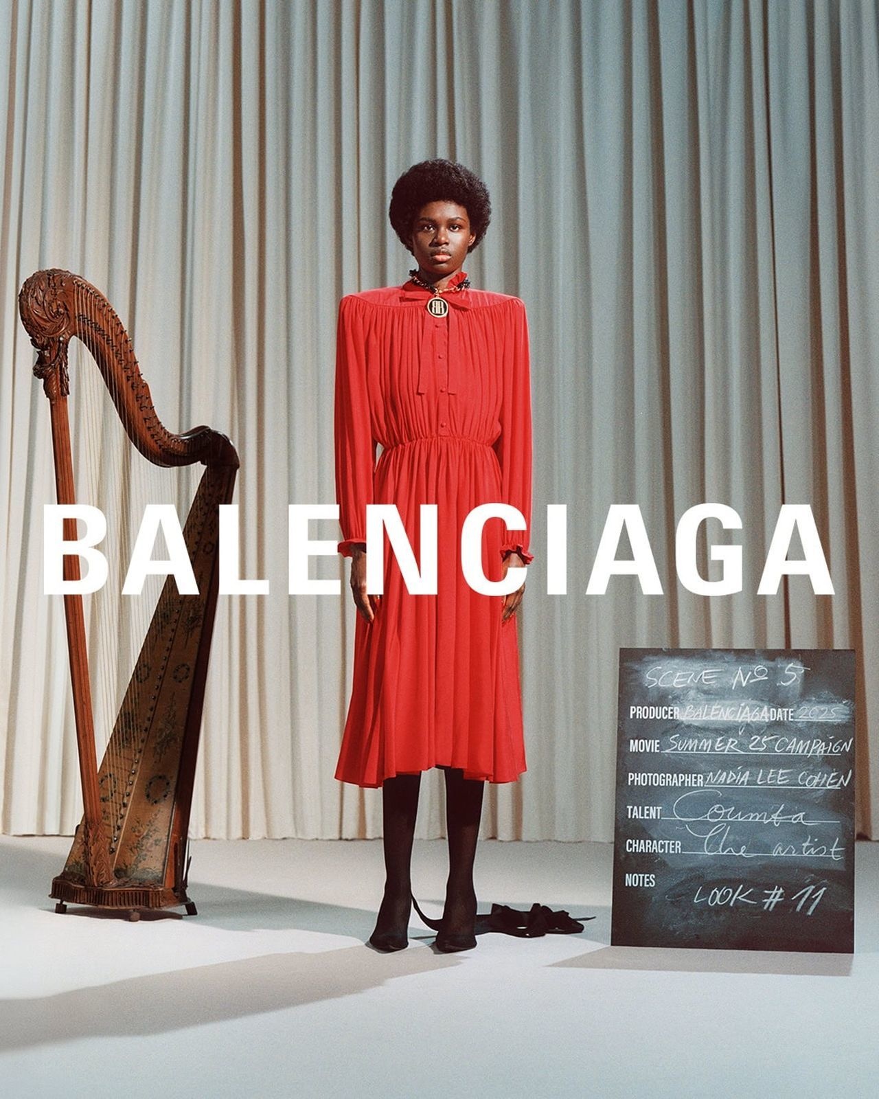 Καλοκαιρινή καμπάνια της Balenciaga