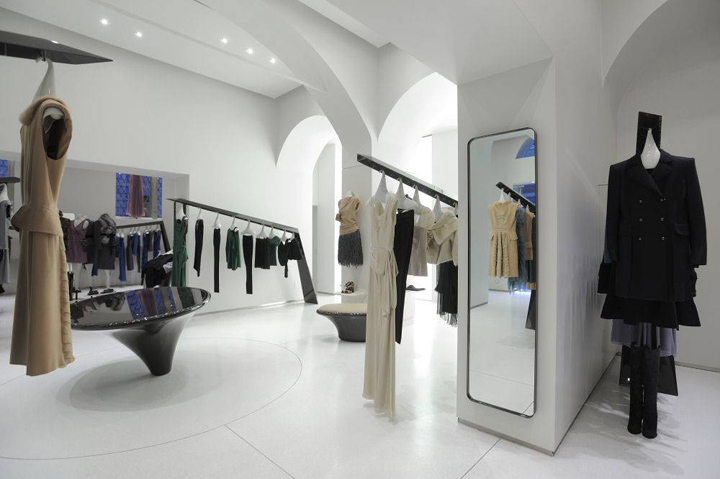 Έ&delta;&rho;&alpha; &tau;&omicron;&upsilon; Alberto Ferretti1