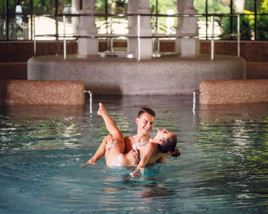 Πισίνα Manor House Spa χωρίς χλώριο