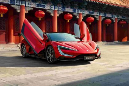 Κινέζικα πολυτελή αυτοκίνητα