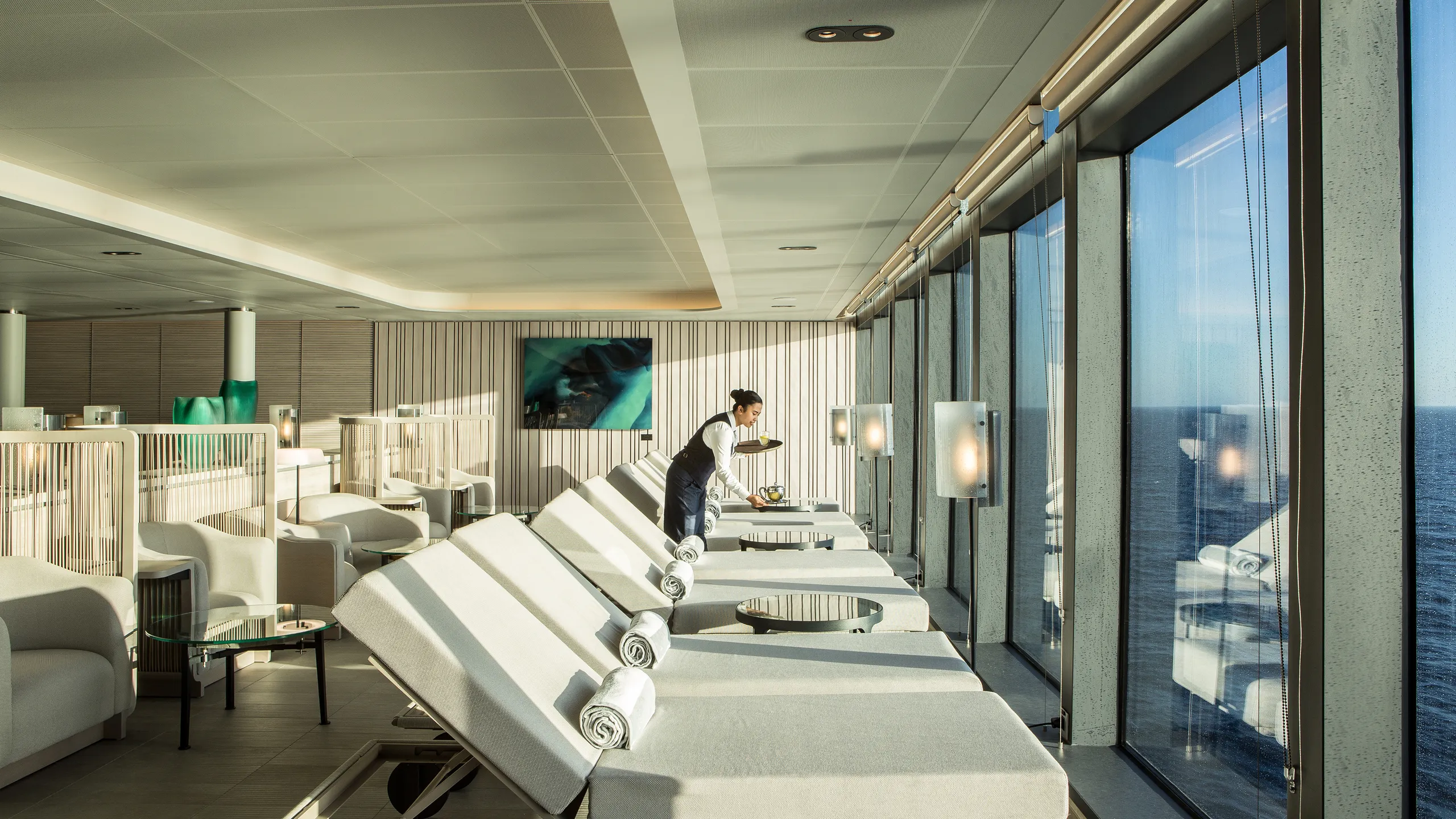 &Pi;&omicron;&lambda;&upsilon;&tau;&epsilon;&lambda;έ&sigmaf; &tau;&alpha;&xi;ί&delta;&iota; &sigma;&tau;&omicron; &Beta;ό&rho;&epsilon;&iota;&omicron; &Pi;ό&lambda;&omicron;