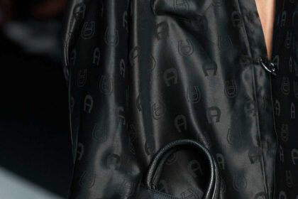 Prestigious Handbag από το Brand Aigner