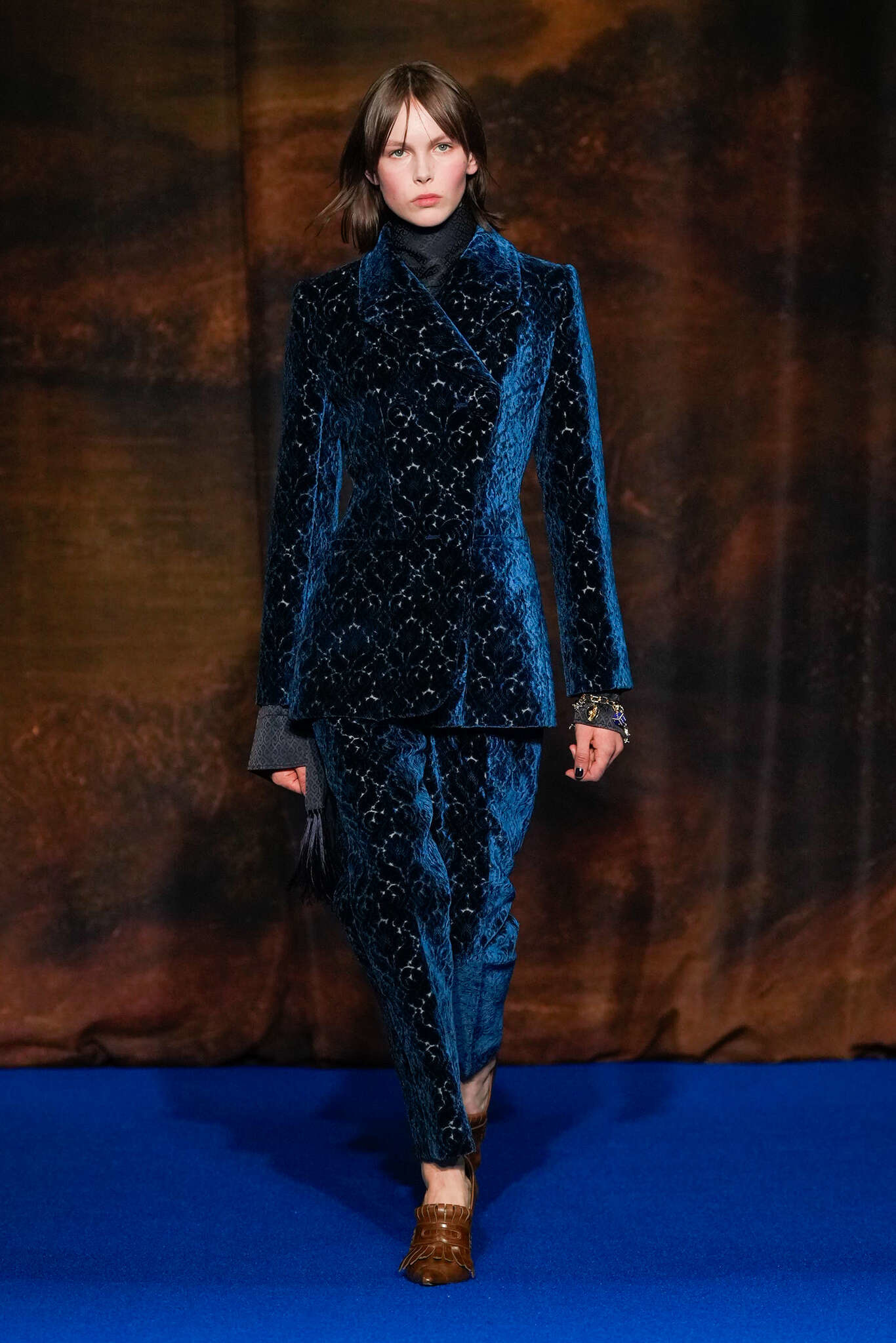 &Epsilon;&pi;ί&delta;&epsilon;&iota;&xi;&eta; &tau;&eta;&sigmaf; Burberry &sigma;&tau;&eta;&nu; &Epsilon;&beta;&delta;&omicron;&mu;ά&delta;&alpha; &Mu;ό&delta;&alpha;&sigmaf; &tau;&omicron;&upsilon; &Lambda;&omicron;&nu;&delta;ί&nu;&omicron;&upsilon;2