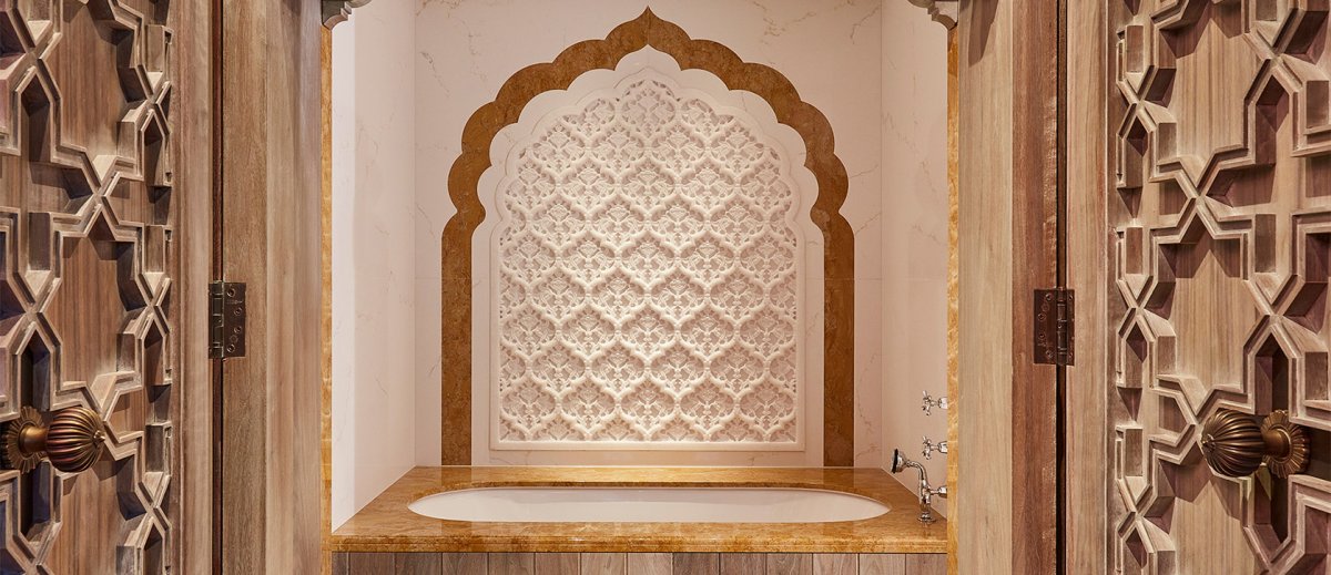 &eta; &beta;&alpha;&sigma;&iota;&lambda;&iota;&kappa;ή &sigma;&tau;&omicron;ά