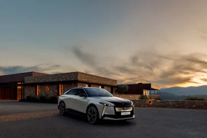 Ds N°8 Ηλεκτρικό Premium Suv Με Αυτονομία 750 Χλμ Και Γαλλική Κομψότητα