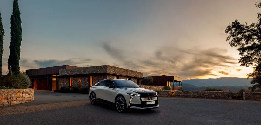 Ds N°8 Ηλεκτρικό Premium Suv Με Αυτονομία 750 Χλμ Και Γαλλική Κομψότητα