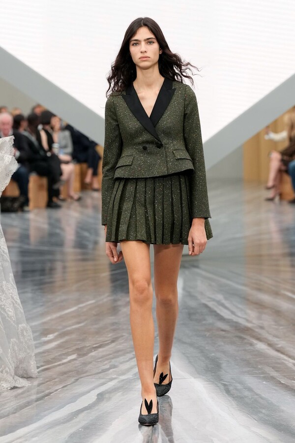 &Tau;&zeta;ό&nu;&alpha;&theta;&alpha;&nu; Ά&nu;&tau;&epsilon;&rho;&sigma;&omicron;&nu; I Dior6