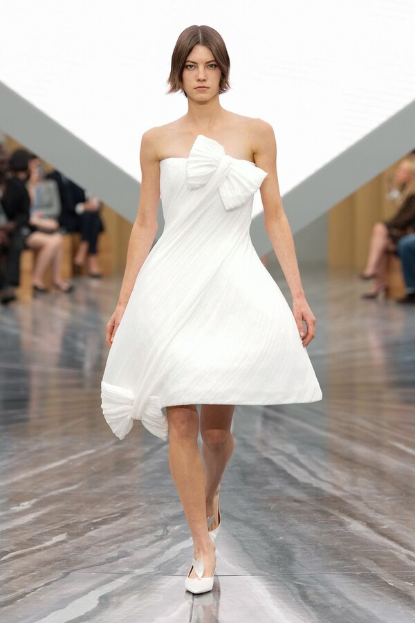 &Tau;&zeta;ό&nu;&alpha;&theta;&alpha;&nu; Ά&nu;&tau;&epsilon;&rho;&sigma;&omicron;&nu; I Dior7