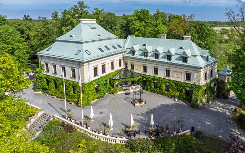 Manorhouse Παλάτσο Ντροβάζου