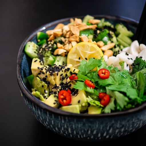 &Tau;&iota; &Epsilon;ί&nu;&alpha;&iota; &tau;&omicron; Plant Based