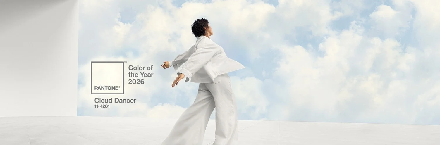 251205 Pantone Khroma Tes Khronias Periodiko Big