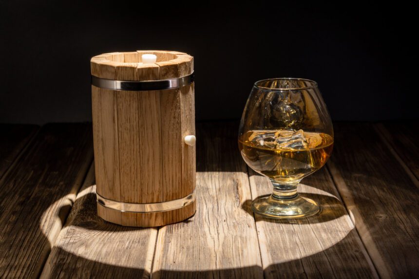 mloda-whisky-w-beczce-jak-kupic-dojrzewac-i-nie-stracic