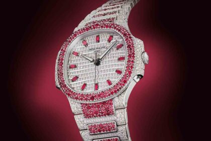 Patek Philippe Nautilus haute Joaillerie Διαμαντένιο Είδωλο