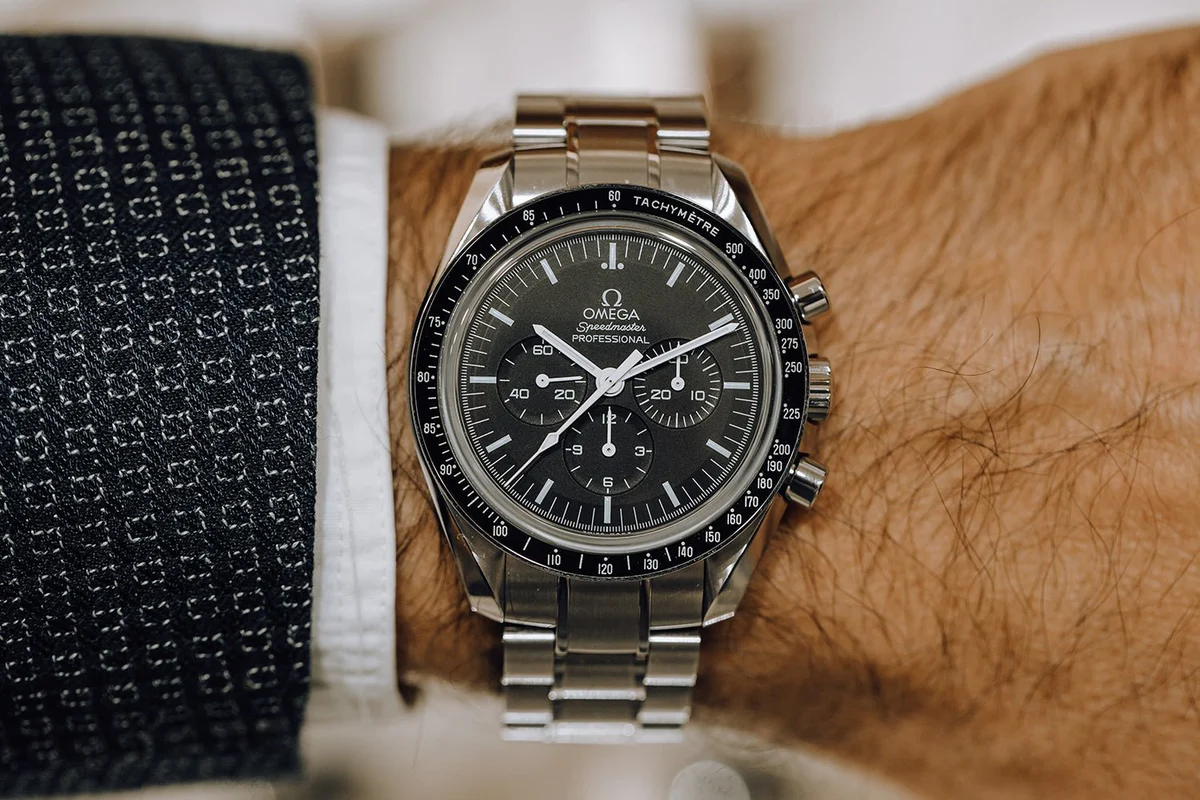 Omega Speedmaster Moonwatch &Rho;&omicron;&lambda;ό&iota;