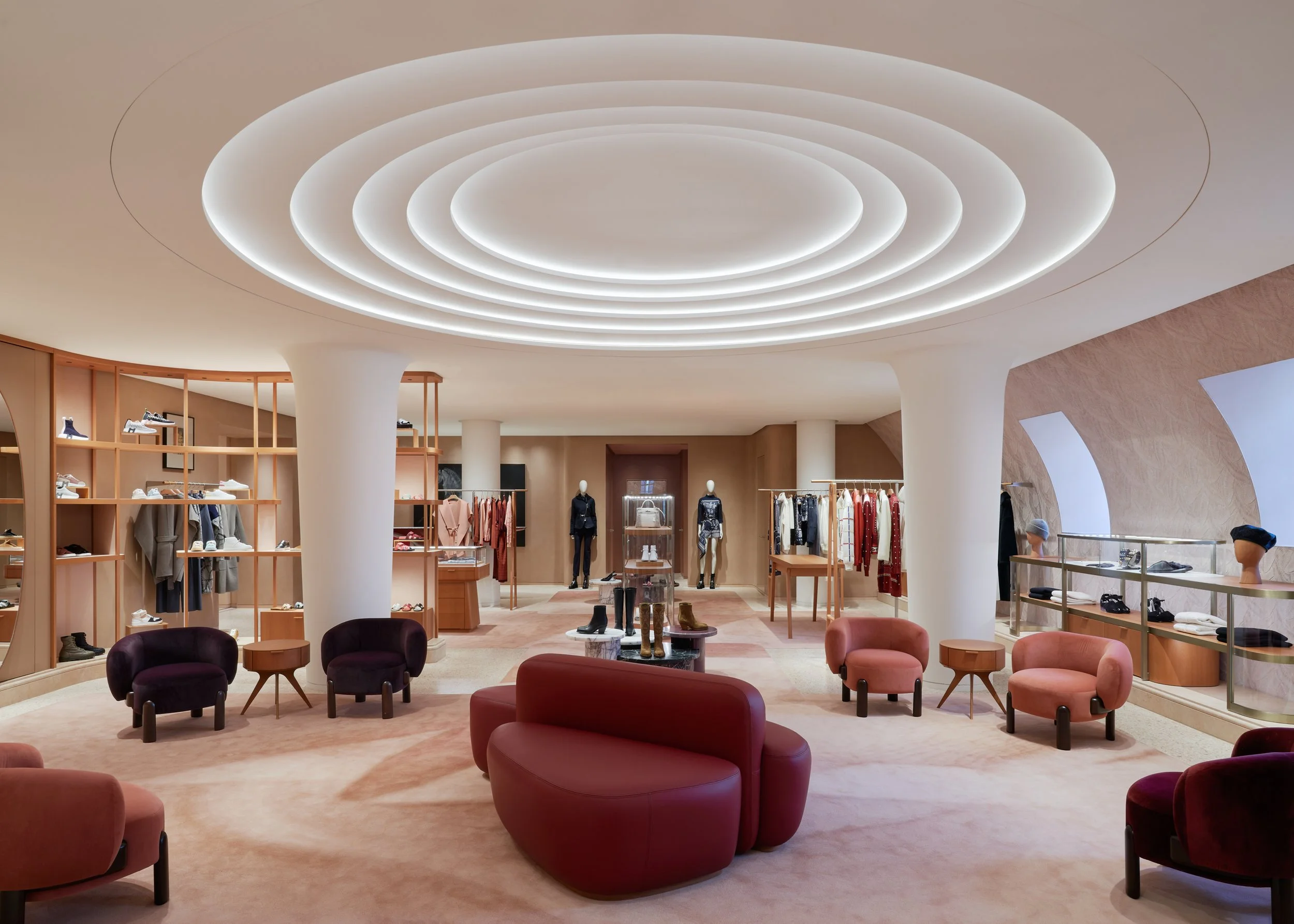 &Tau;&omicron; &mu;&epsilon;&gamma;&alpha;&lambda;ύ&tau;&epsilon;&rho;&omicron; &kappa;&alpha;&tau;ά&sigma;&tau;&eta;&mu;&alpha; Hermes