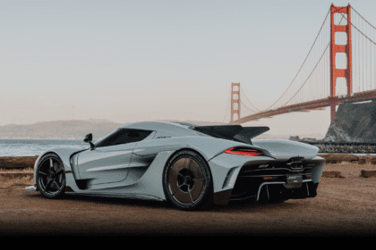 Νέο Ρεκόρ Koenigsegg Jesko Absolut