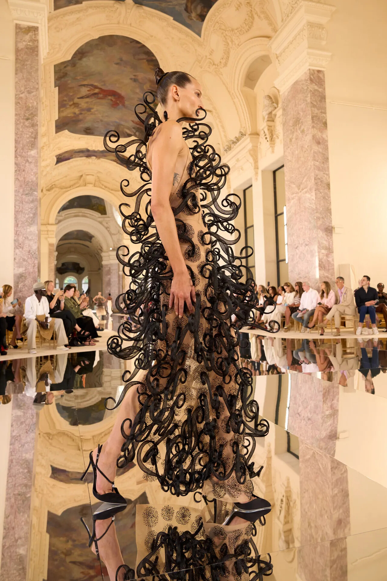 Schiaparelli haute couture Φθινόπωρο/Χειμώνας 2026/2027