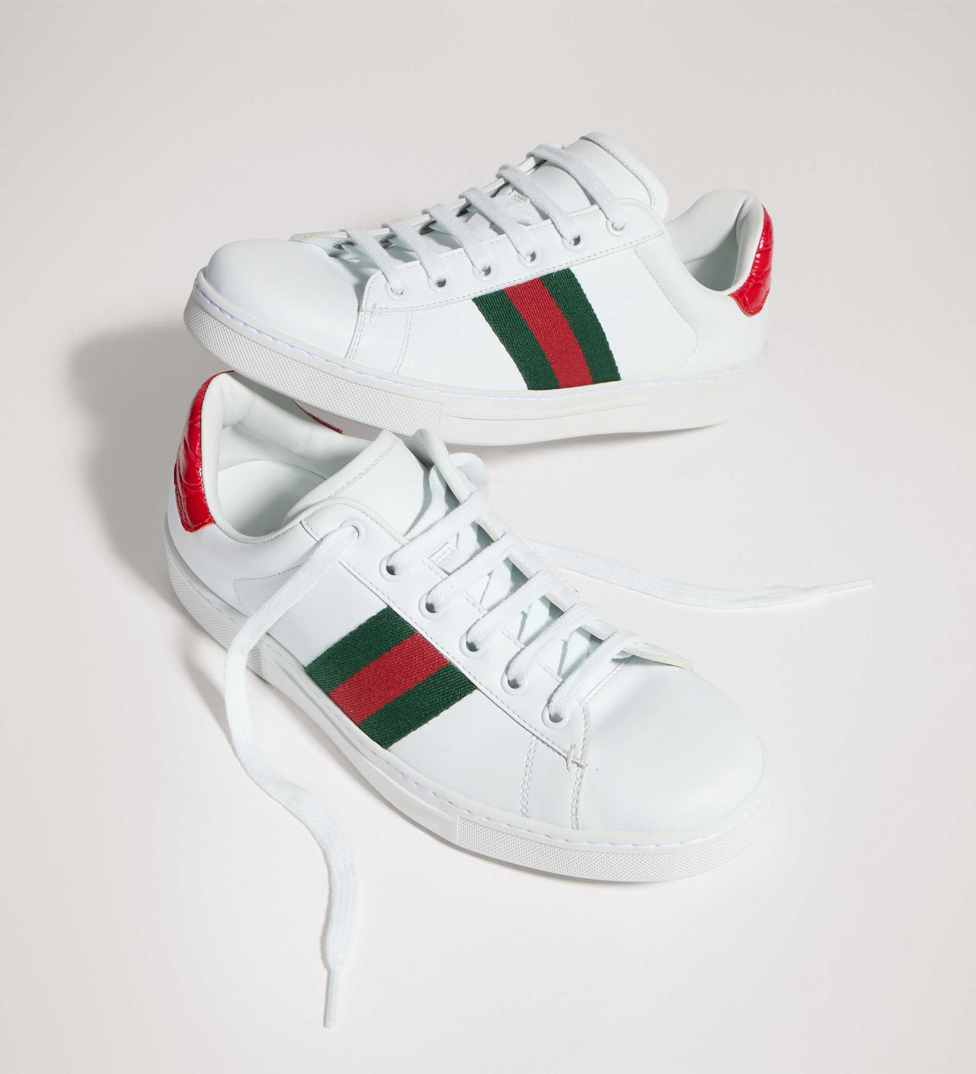 Gucci &Gamma;&upsilon;&nu;&alpha;&iota;&kappa;&epsilon;ί&alpha; &Upsilon;&pi;&omicron;&delta;ή&mu;&alpha;&tau;&alpha;